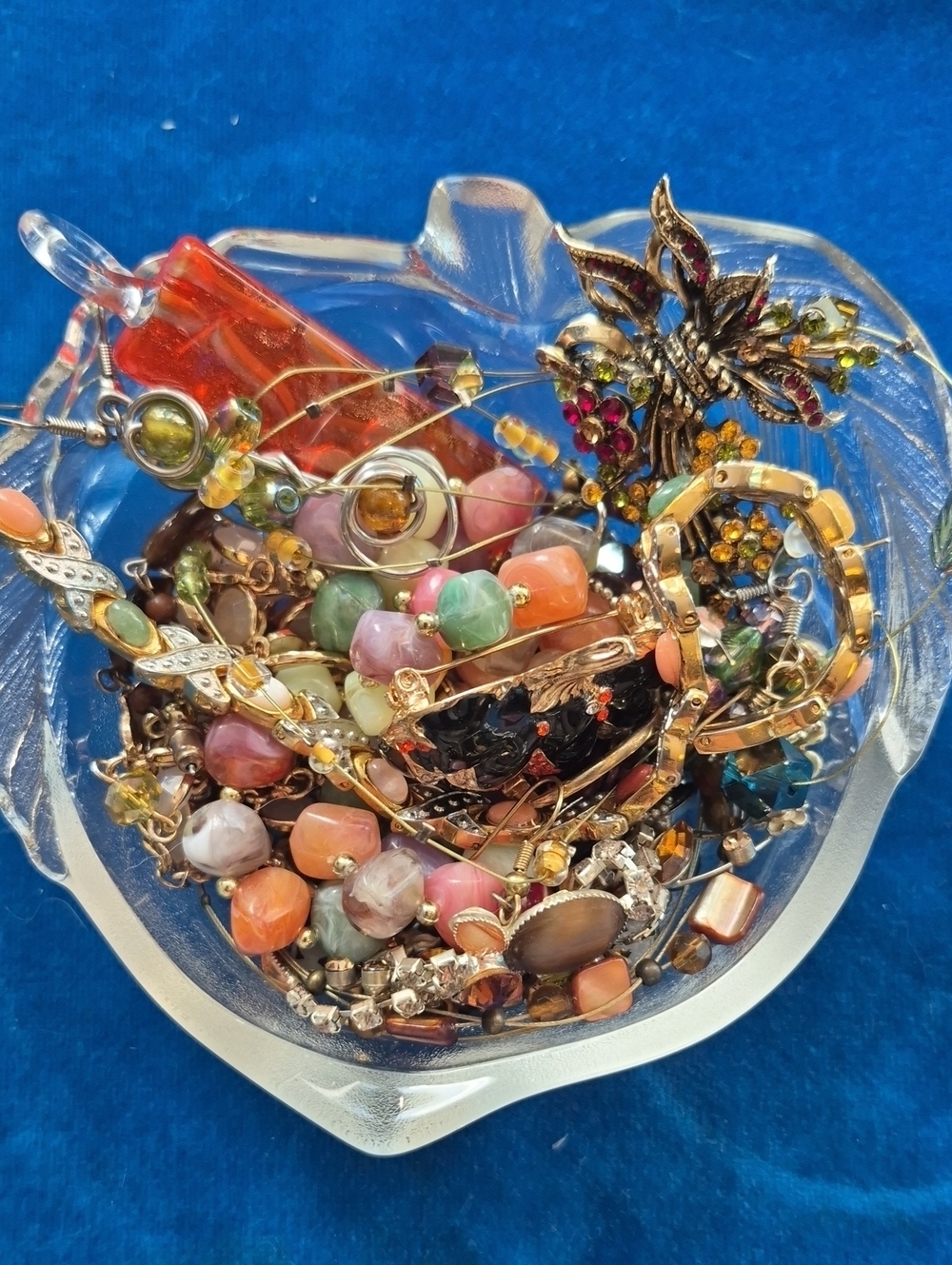 Mystery jewelry peach shaped bowl